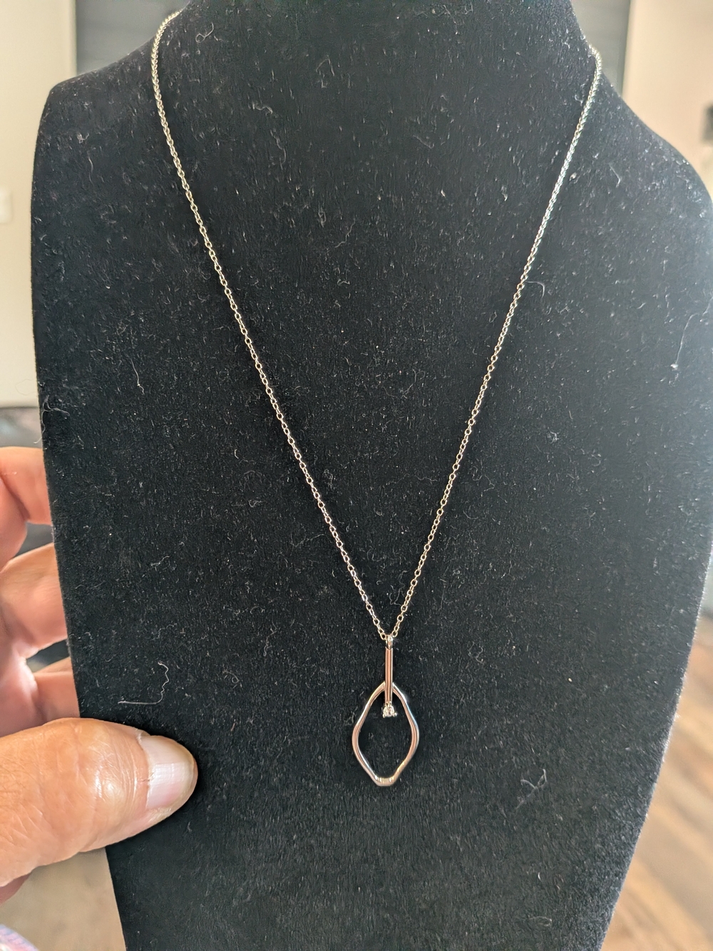 925 Silver Open Oval Pendant Necklace With Cubic Zirconia